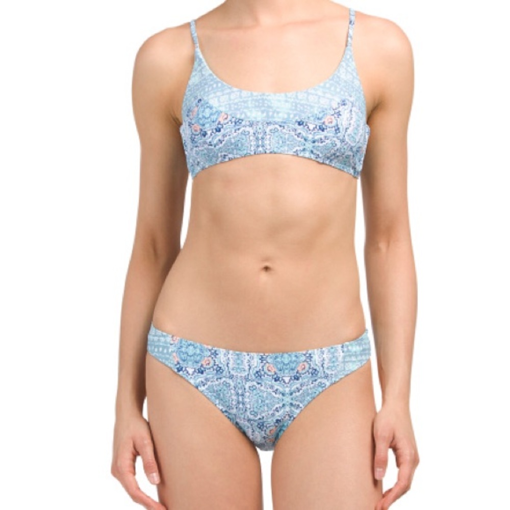 Patterned bikini